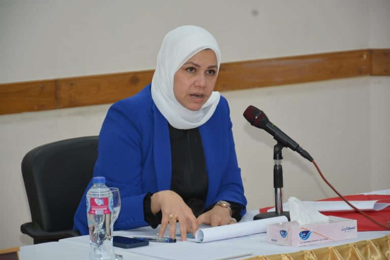 رشا عبد العال