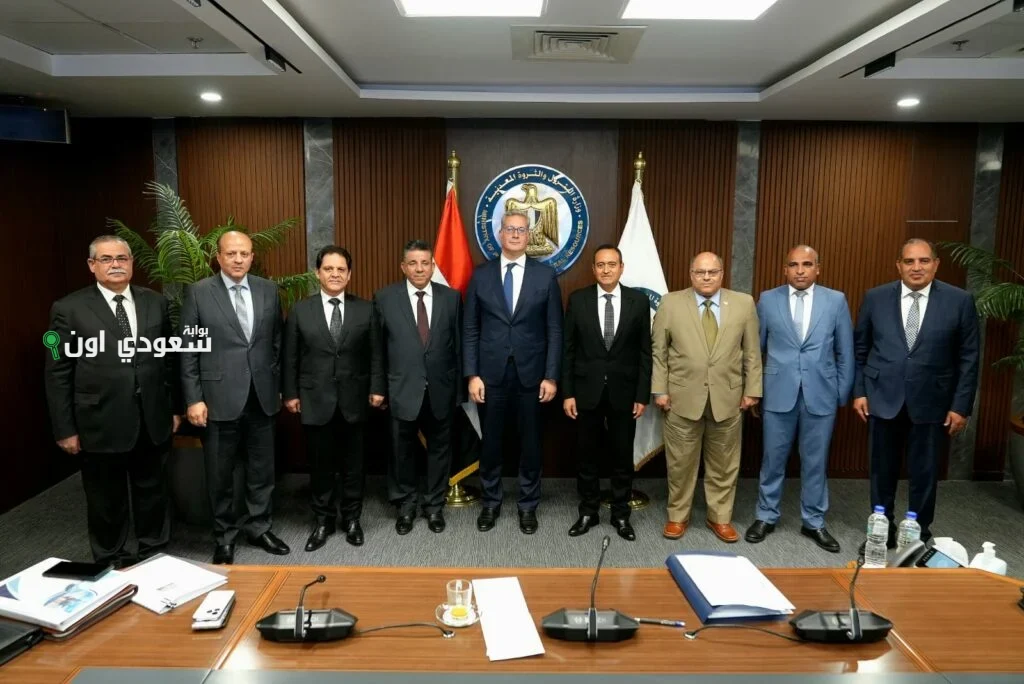 ثروة للبترول تعتمد ذراعها