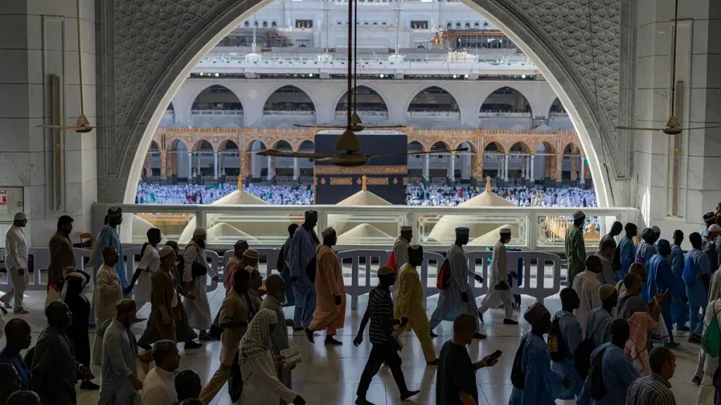 قوات أمن الحج ٤٢