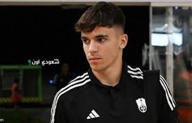 فيجا يقترب من وداع