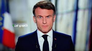 ماكرون يدعو إلى منح روسيا فرصاً جديدة للموافقة على وقف إطلاق النار