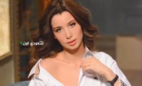 سارة التونسي