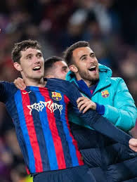 ماركا تكشف موقف غارسيا وكريستنسن من الكلاسيكو ضد ريال مدريد