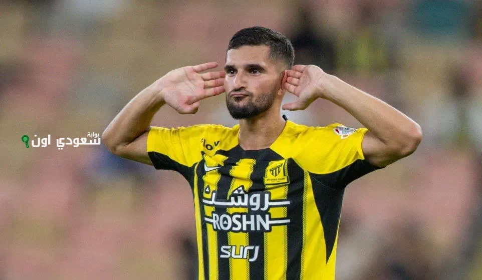 حسام عوّار