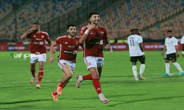 النادي الأهلي لمواجهة حاسمة