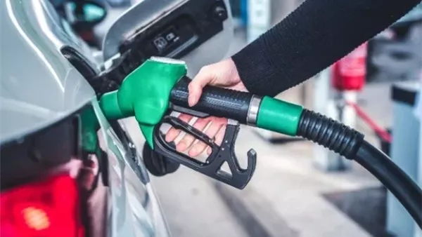 أسعار البنزين اليوم الأحد