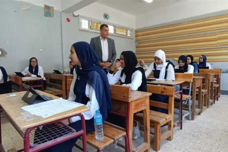 التربية والتعليم تنشر جدول امتحانات الإعدادية