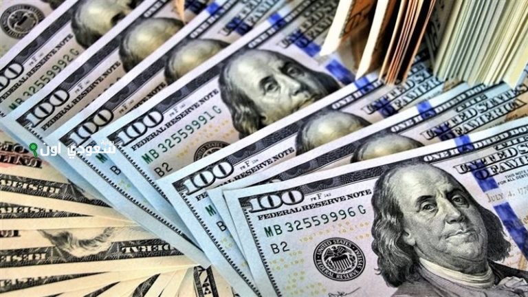 الجميع يراقب اسعار الدولار مقابل الجنيه استقرار مفاجئ