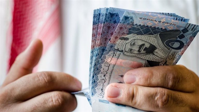 الطلب يزداد سريعًا سعر الريال السعودي اليوم