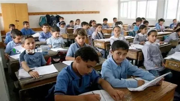 امتحانات الصف الثالث الابتدائي