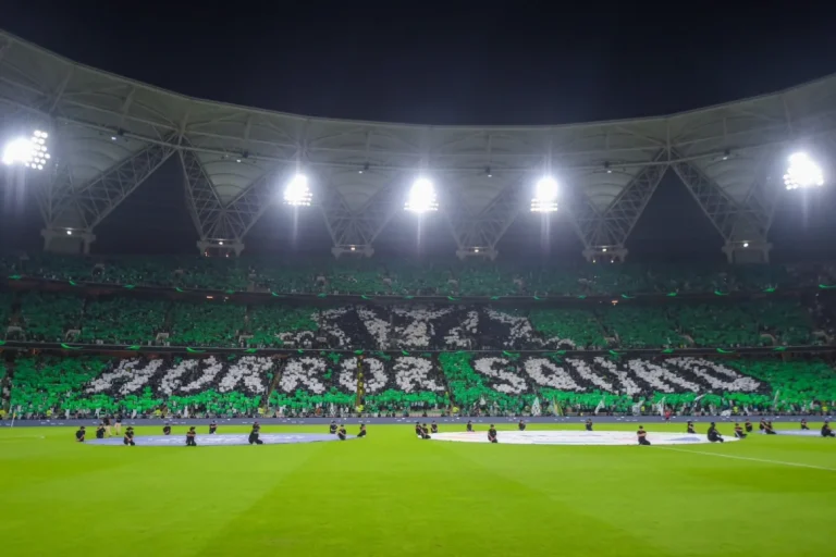 تيفو جمهور الأهلي