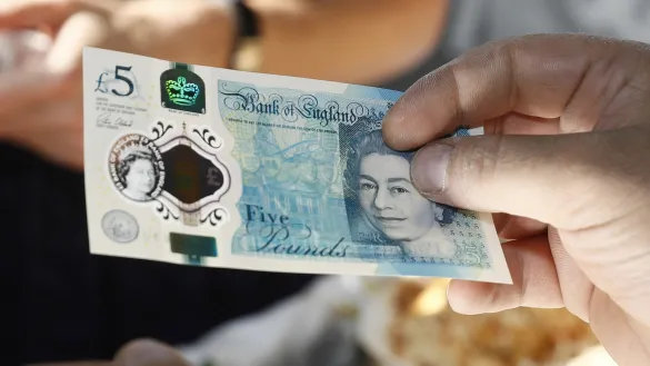 سعر الجنيه الإسترليني اليوم