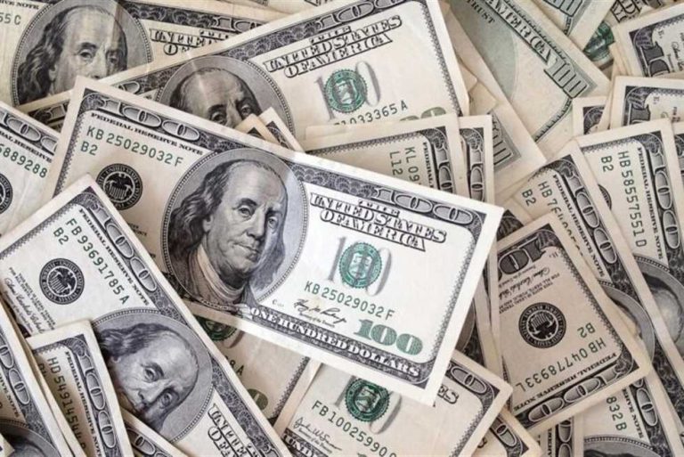 سعر الدولار اليوم 13 مايو 2025 يربك البنوك والمواطنين في مصر