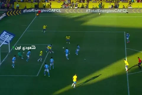 بيراميدز ضد صنداونز