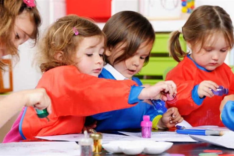 موعد التقديم رياض الأطفال 2025 وشروط القبول في المدارس الرسمية واللغات