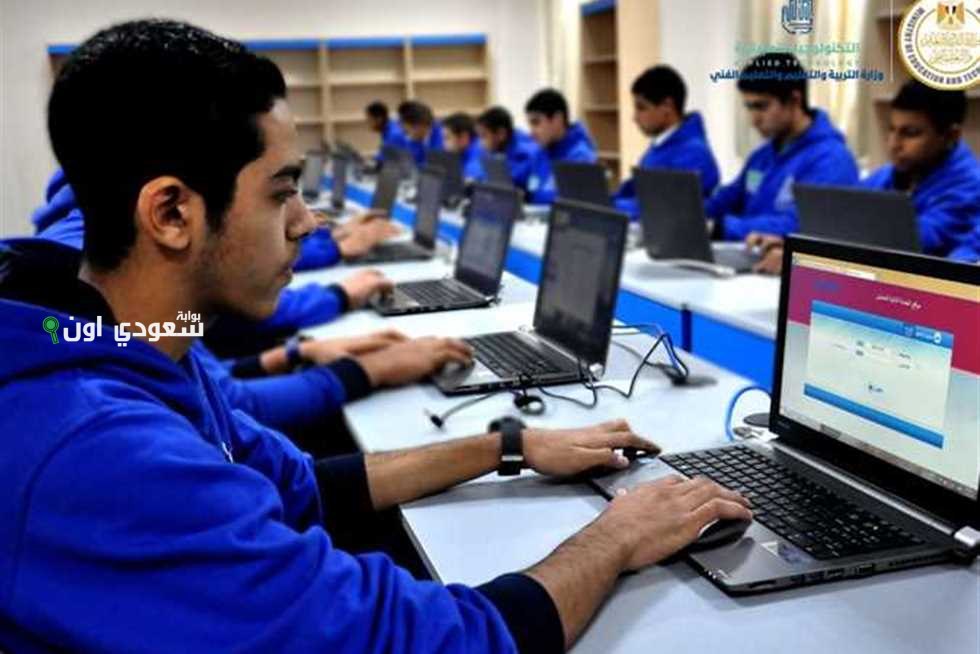 أفضل بدائل الثانوية العامة بأقل مجموع! 5 مدارس بعد الإعدادية بمجموع 170 وأقل