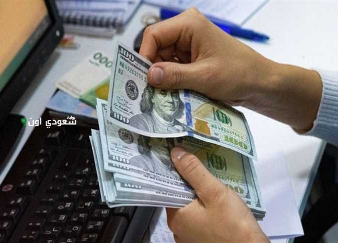 سعر الدولار مقابل الجنيه يثبت في بداية تعاملات اليوم الأحد 15 يونيو وسط ترقب المستثمرين