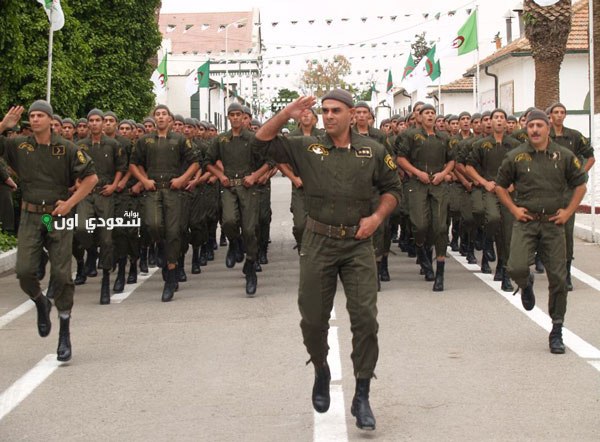 شروط التجنيد في الدرك الوطني رجال الصف المتعاقدين 2025 والتقديم عبر بوابة وزارة الدفاع الوطني