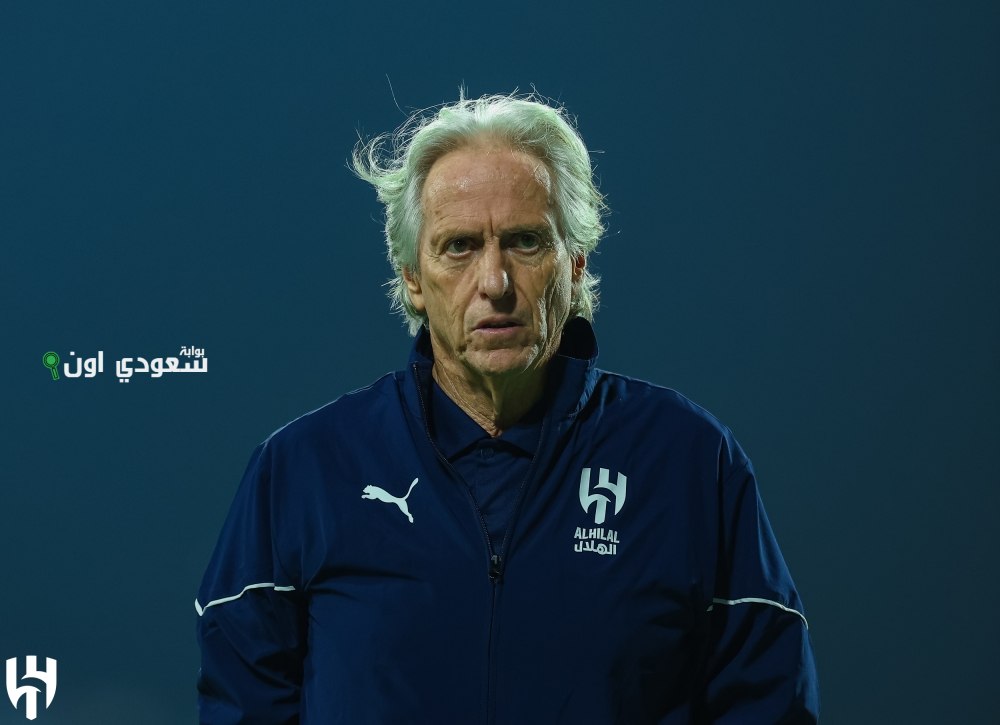 مدرب الهلال يختار صفقة النصر