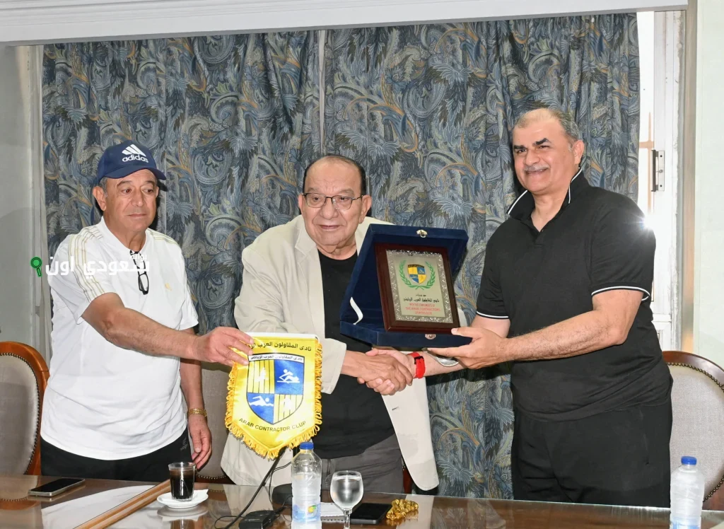 ندوة تدريبية للمقاولون بمشاركة المحاضر الآسيوي عبد العزيز بوحاجيه