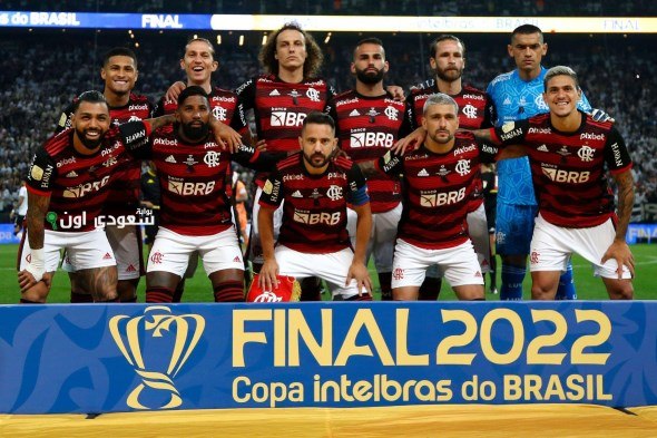 فلامنجو يتفوق على بايرن ميونيخ بتقليص الفارق إلى 2-1 في الدقيقة 33 من المباراة