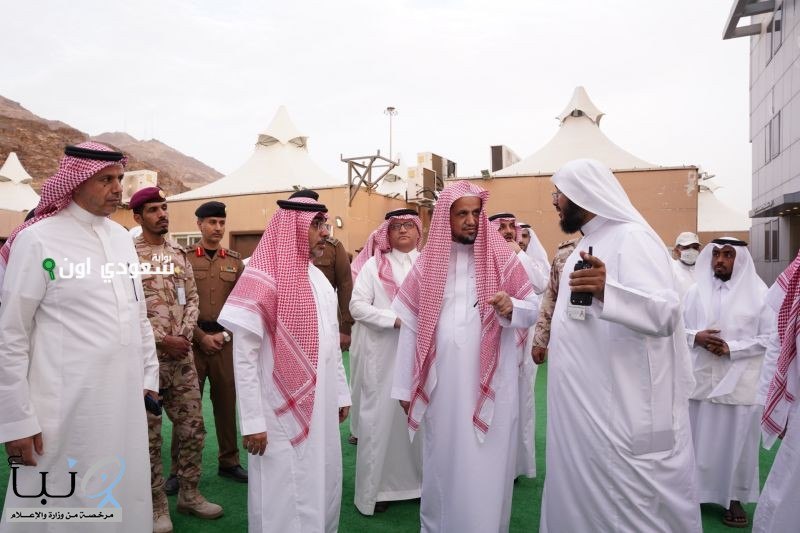 قام النائب العام بجولة