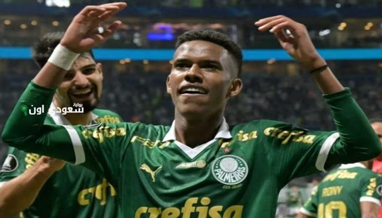البرازيلي إستيفاو يحصد جائزة أفضل لاعب في مباراة بالميراس ضد بورتو بتألقه المميز