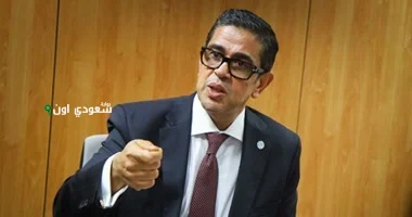 السفير مختار عمر