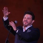 هاني شاكر يختار البرنامج النهائي للاحتفالية بالبيت الفني غداً بالبالون ويتضمن أغنية للعندليب الأسمر