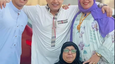 رضا البحراوي يحتفل بالعيد مع عائلته