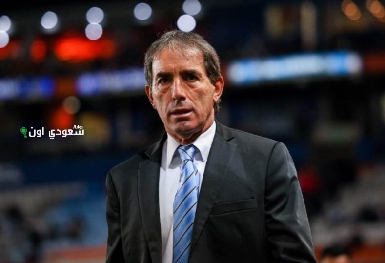 مدرب فريق باتشوكا يثني على الهلال قبل المواجهة الحاسمة في كأس العالم للأندية 2025