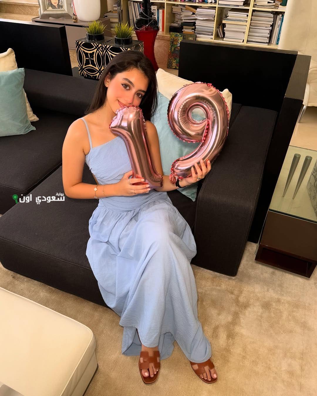 ياسمينا العبد تحتفل بعيد ميلادها