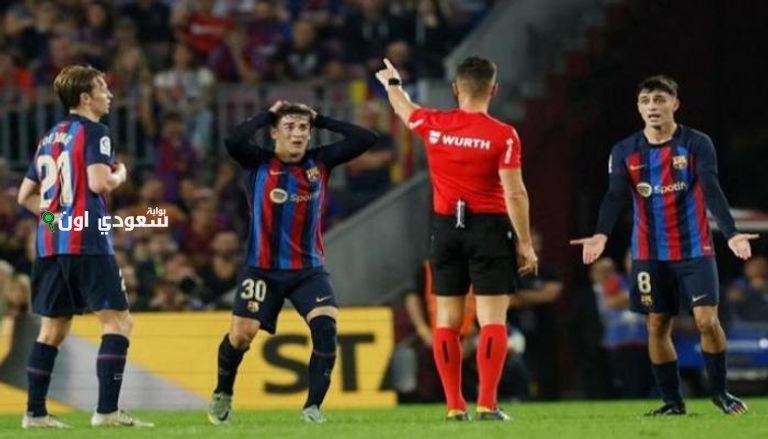 برشلونة يُستبعد من دوري أبطال أوروبا نتيجة استخدام بيانات غير صحيحة في المشاركة الرسمية
