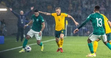 السعودية وأستراليا تفتحان مدرجات المباراة المرتقبة للجماهير بشكل مجاني في تصفيات كأس العالم