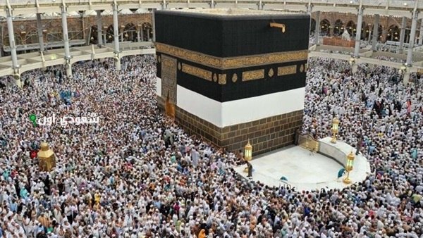 المتعجلون ينجزون طواف الوداع في مكة المكرمة وسط أجواء روحانية مميزة