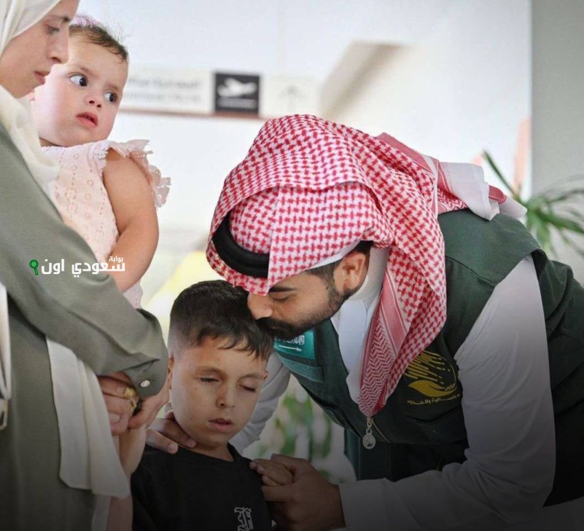 بتوجيه خادم الحرمين وصول الطفل الفلسطيني محمد حجازي للمملكة للرعاية الطبية