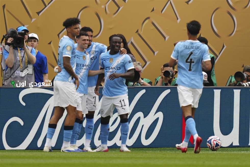 مانشستر سيتي يحقق الفوز على الهلال بهدف في شوط مثير خلال مونديال الأندية فيديو
