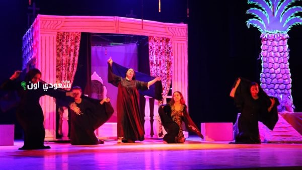 مهرجان فرق الأقاليم يقدم عرض “حجر القلب” على مسرح السامر في تحول فني مثير