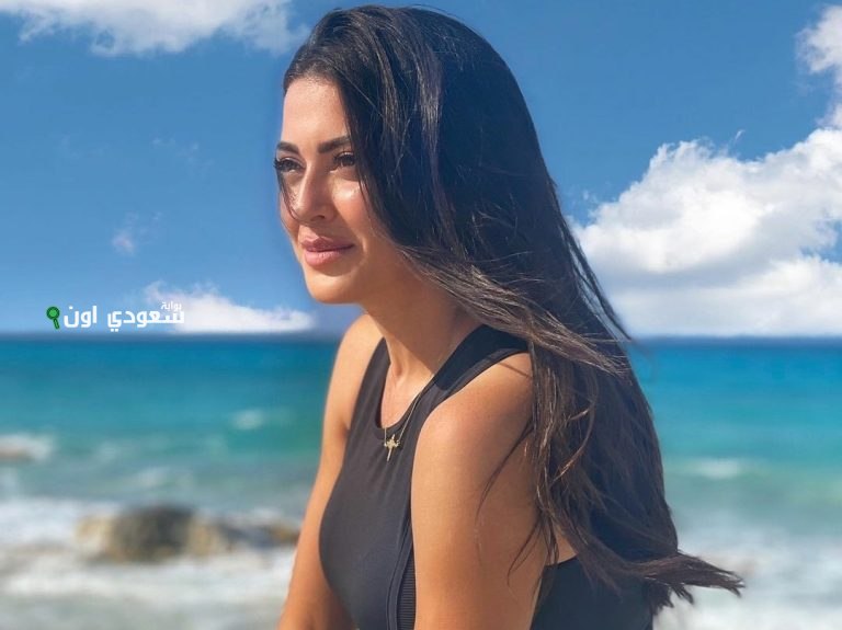 على شاطئ البحر ميرنا نور الدين تأسر الأنظار بأجمل إطلالاتها الجديدة المذهلة