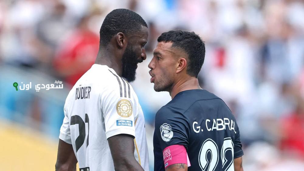 قائد باتشوكا يرد على اتهام روديجر له بالجبن وينفي المدرب حدوث أي كلمات عنصرية
