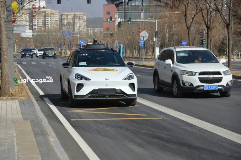 الصين تحقق الريادة العالمية في صناعة السيارات الكهربائية