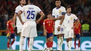 إسبانيا تتغلب على فرنسا
