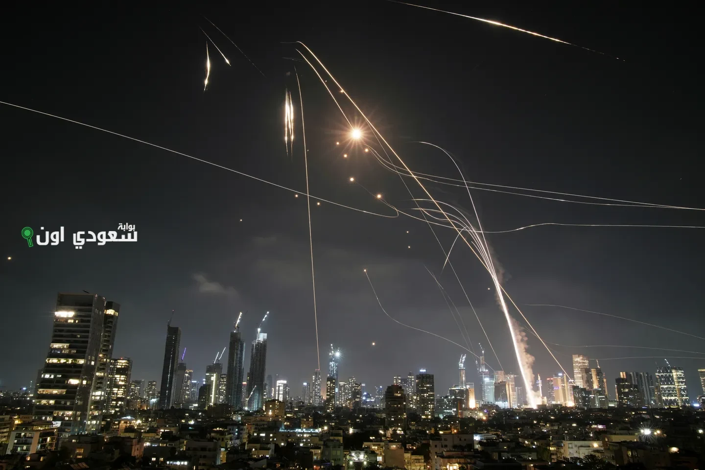 إيران تطلق صواريخ على مدن إسرائيلية