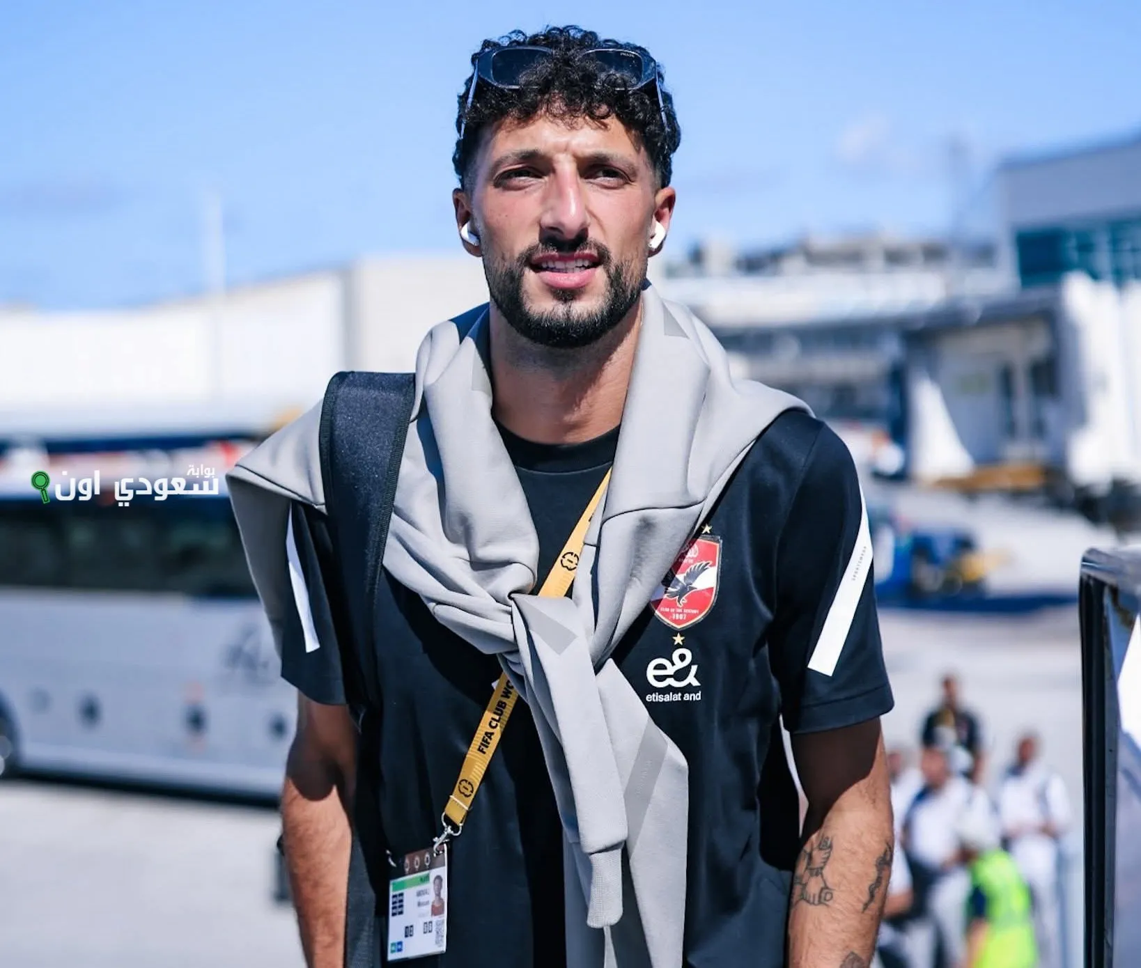 بعثة فريق الكرة بالنادي الأهلي