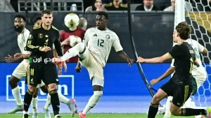 هدف المكسيك الأول في مرمى السعودية بربع نهائي الكأس الذهبية المثير