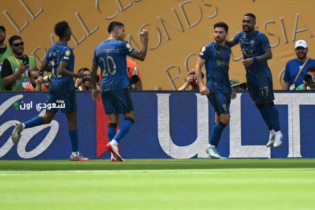 ميتروفيتش يتصدر قائمة اللاعبين الغائبين عن الهلال في مواجهة سالزبورج بمونديال الأندية