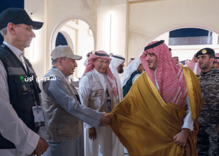 القوات المشتركة تنقل عائلات الشهداء والمصابين إلى عرفات