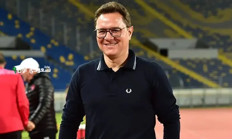 بعد الحادث المؤسف.. تساؤلات حول إمكانية تواجد مدرب الوداد ضد العين الإماراتي في البطولة