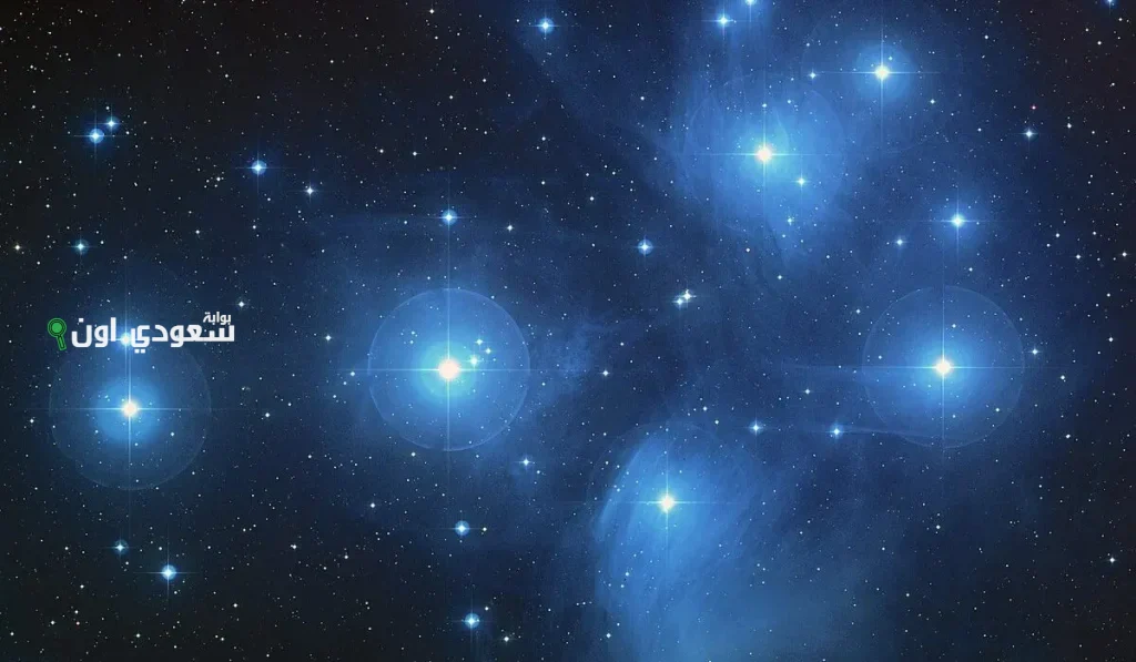 التقاء سماوي نادر: القمر يختبئ خلف نجوم الثريا الإثنين