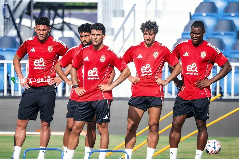 الأهلي يعبر عن حزنه لوفاة مشجعي مولودية الجزائر ويقدم تعازيه لجماهير الفريق